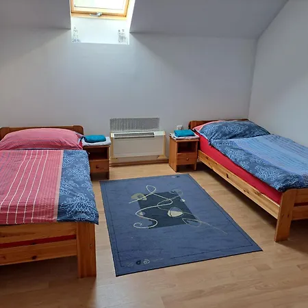 게스트하우스 Jana 3*